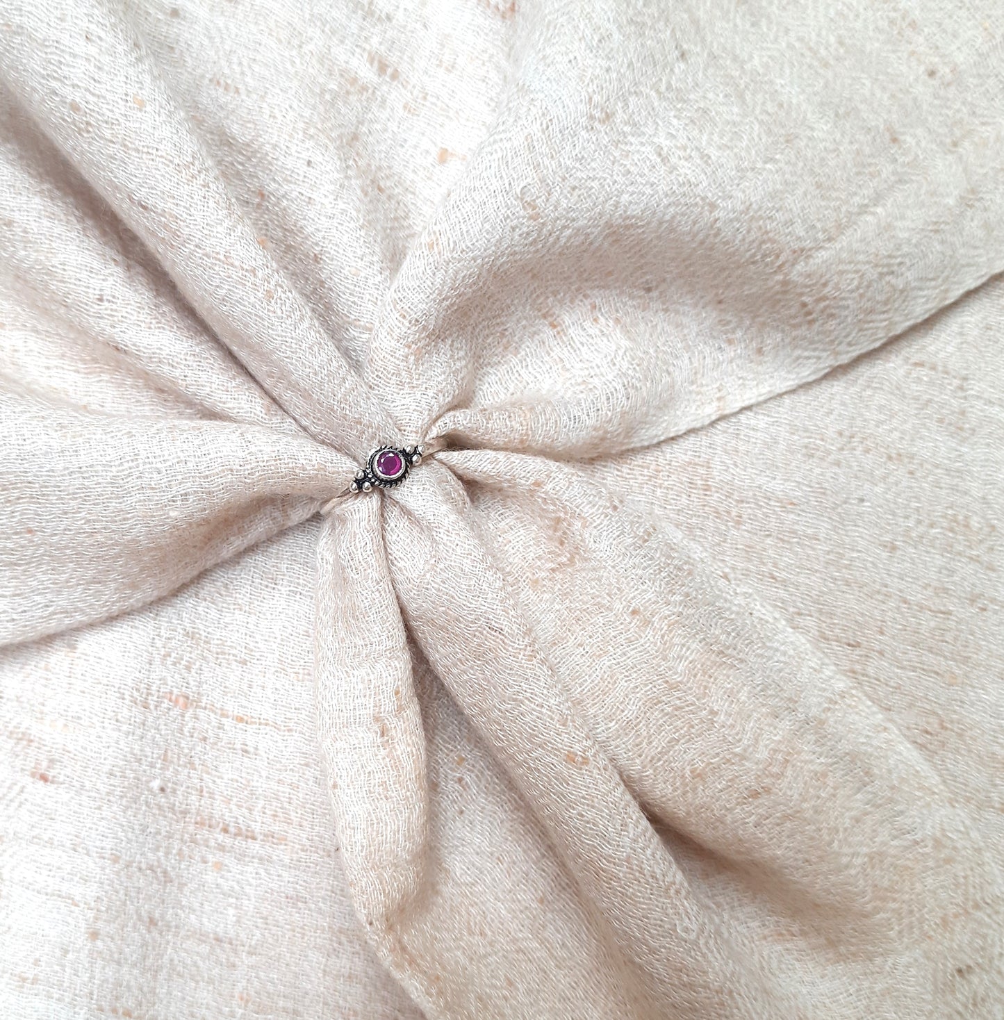 92.5 silver red round ring | Allure Trinkets