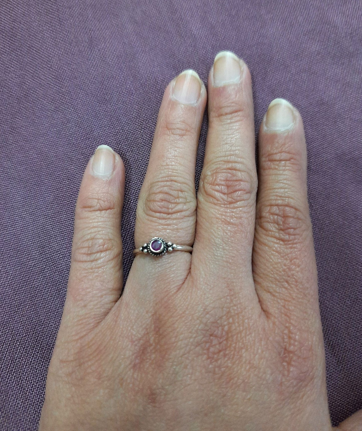 92.5 silver red round ring | Allure Trinkets