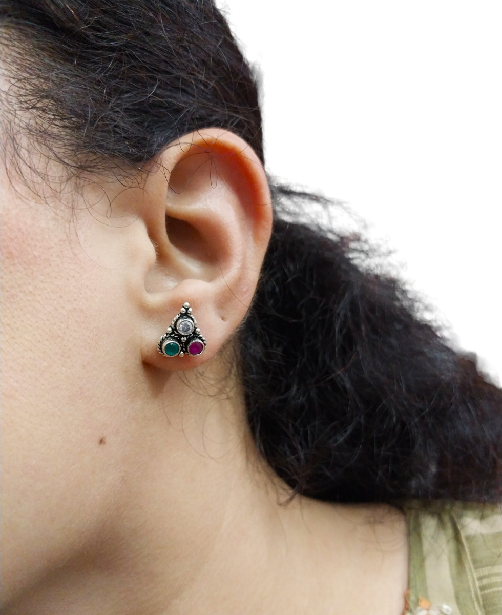 92.5 silver triangle earrings