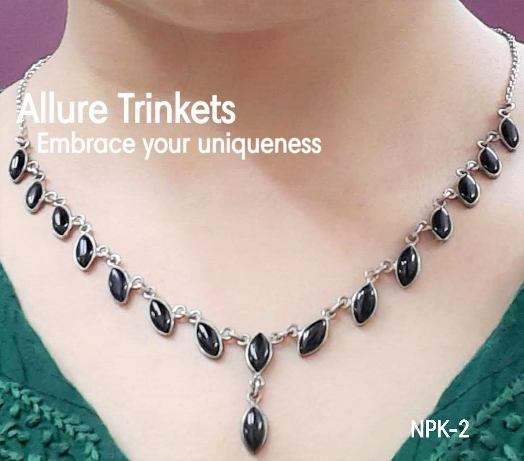 Hallmarked Pure 92.5 Sliver Ruhi Black Onyx Chain Pendant Set