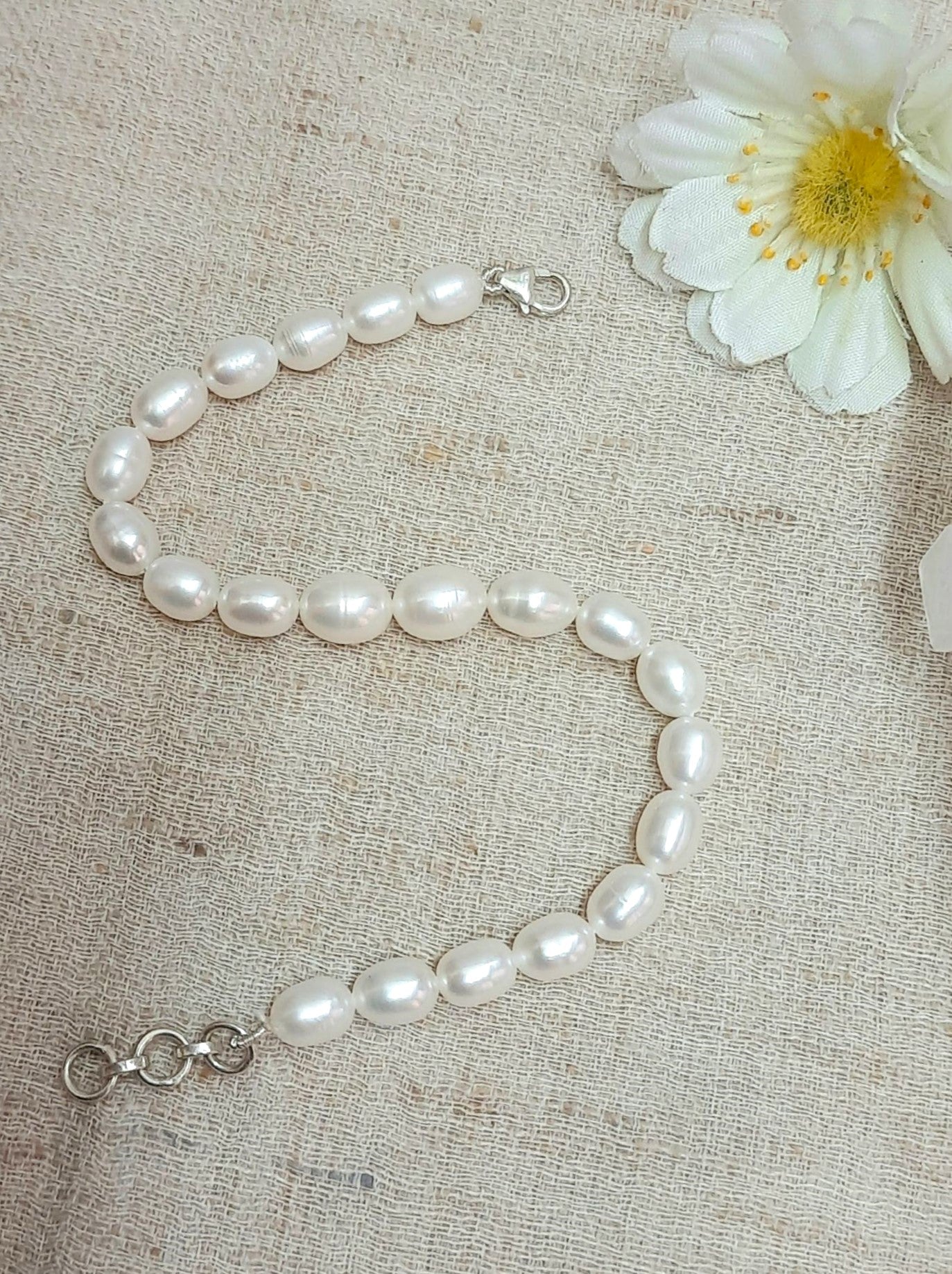 92.5 pure silver white pearl bracelet | Allure Trinkets