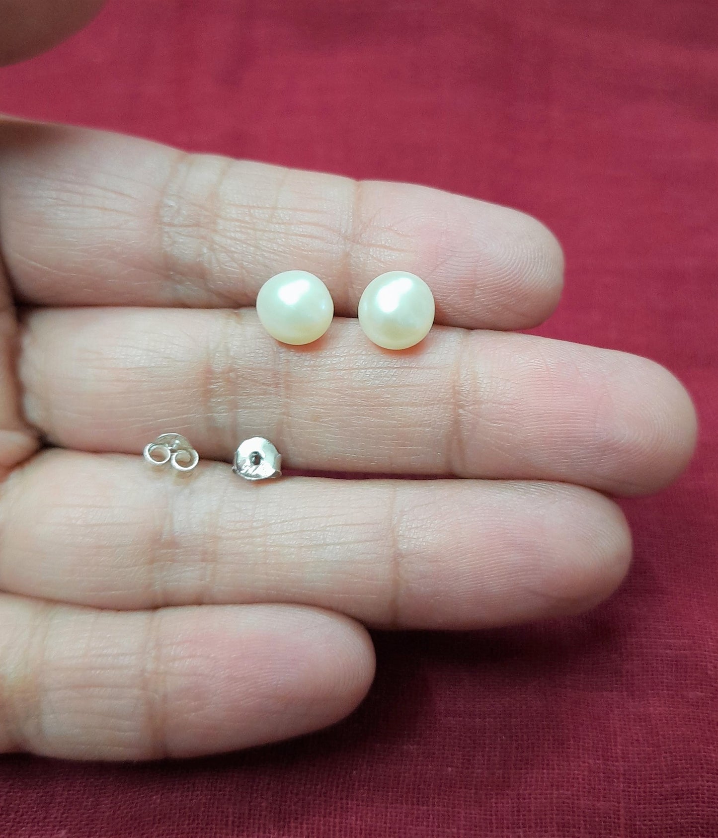 92.5 silver pearl earings