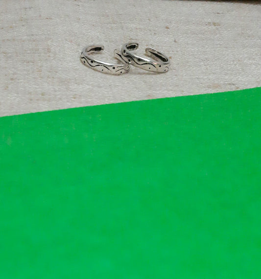 92.5 silver oxidized toe rings