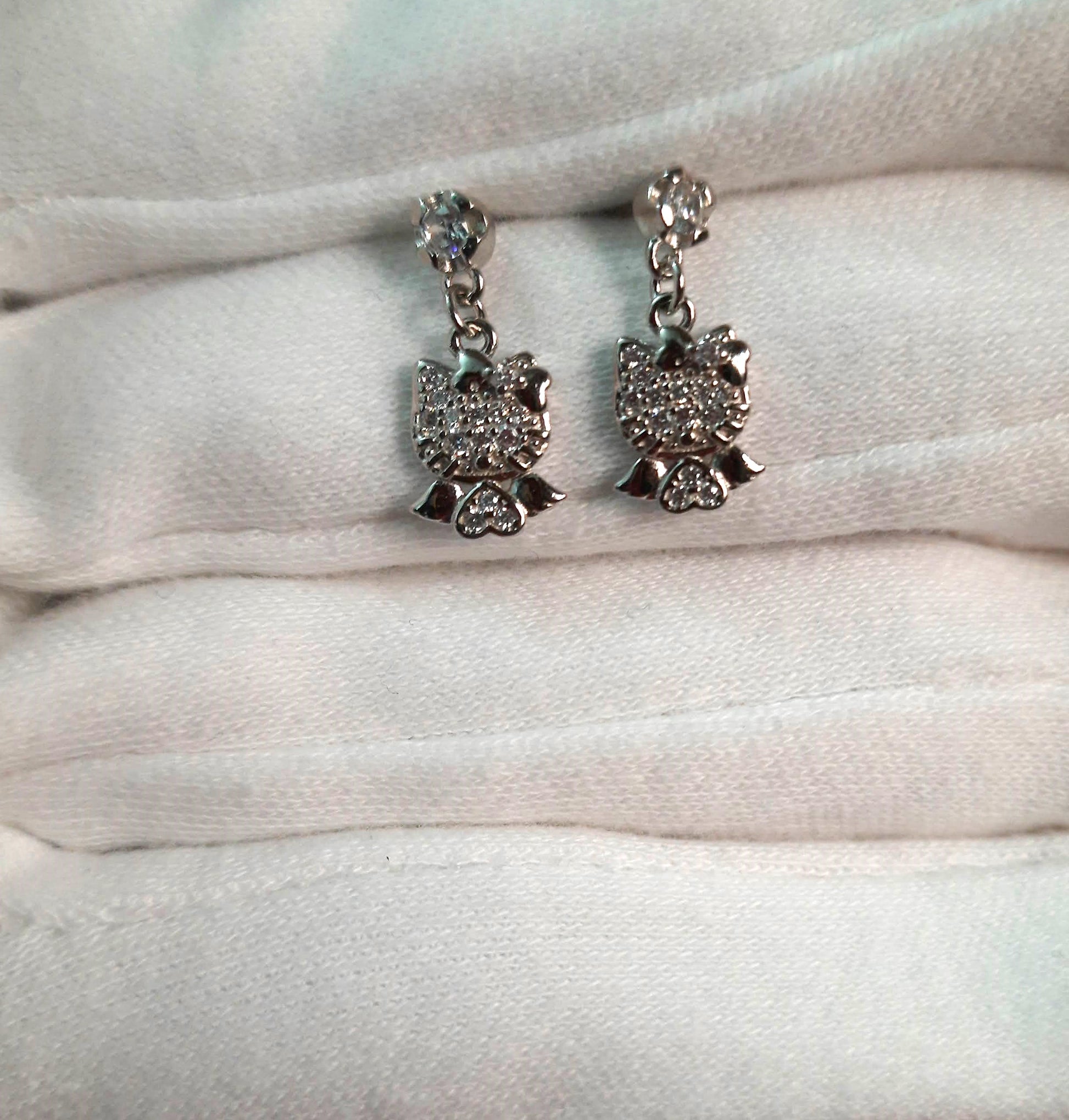 92.5 silver zircon earings  | Allure Trinkets