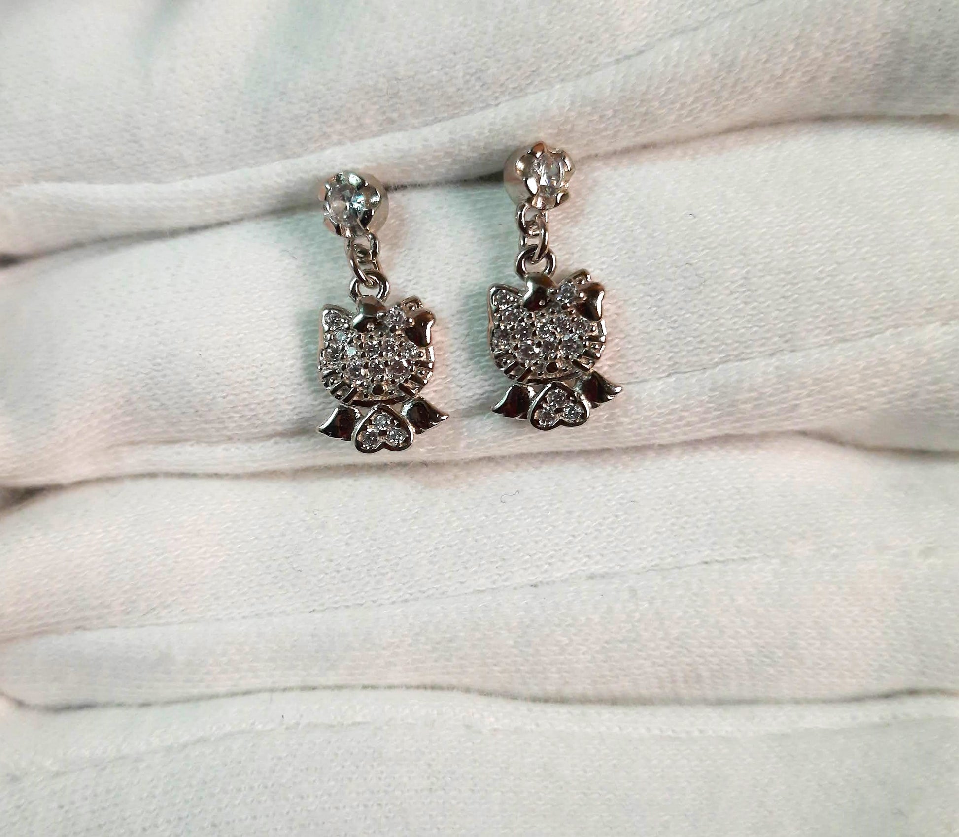 92.5 silver zircon earings | Allure Trinkets