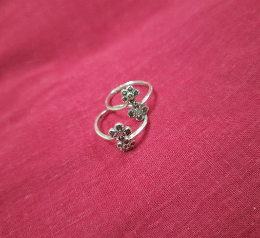 floral toe ring