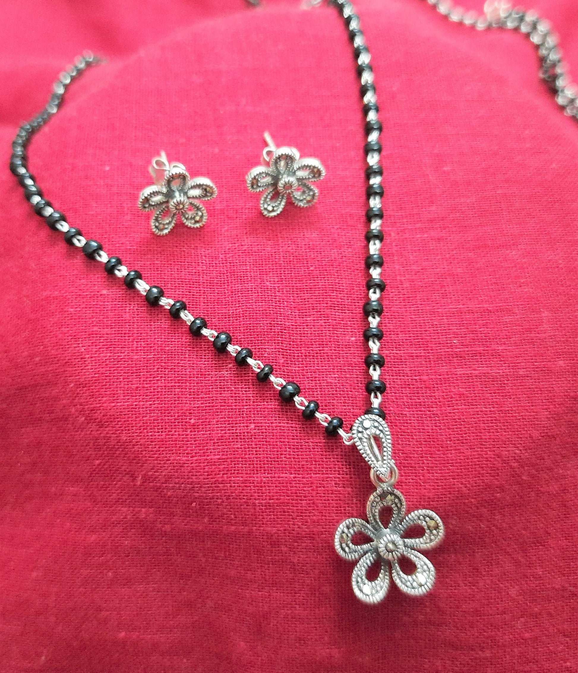92.5 silver floral Mangalsutra pendant set